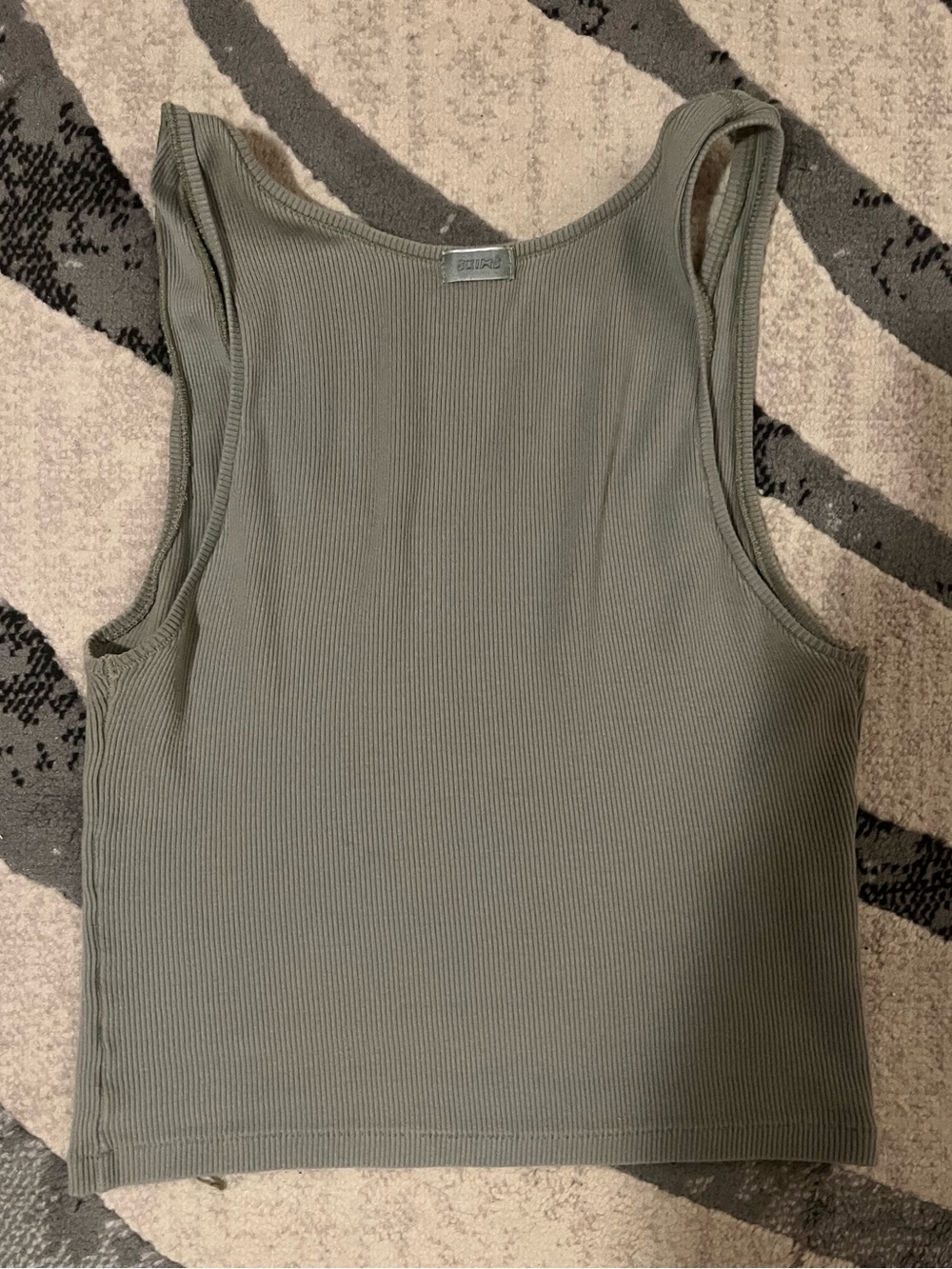 Skims Cropped Rib Tank - Picture 3 of 4